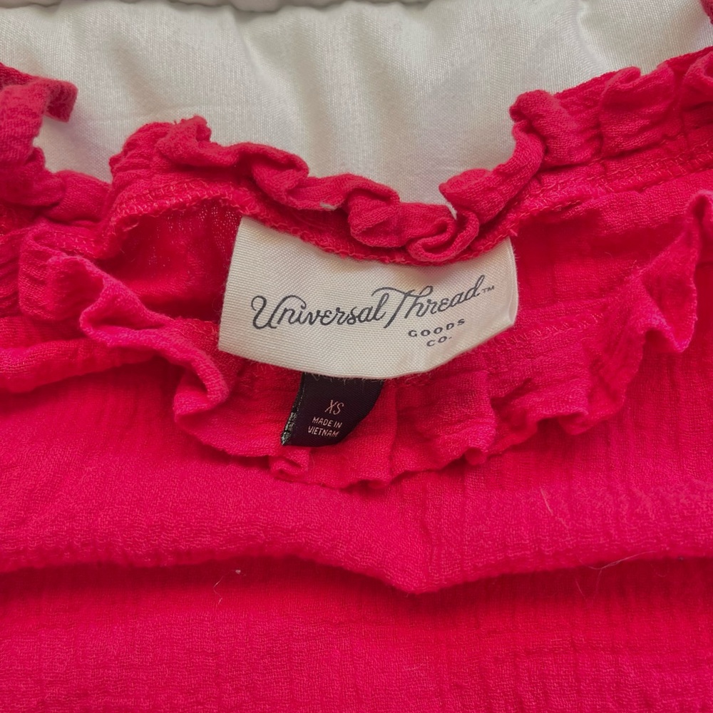 Universal Thread Red Tank - Picture 2 of 2